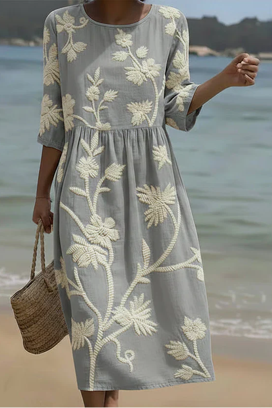 Vestido informal de mujer con estampado floral