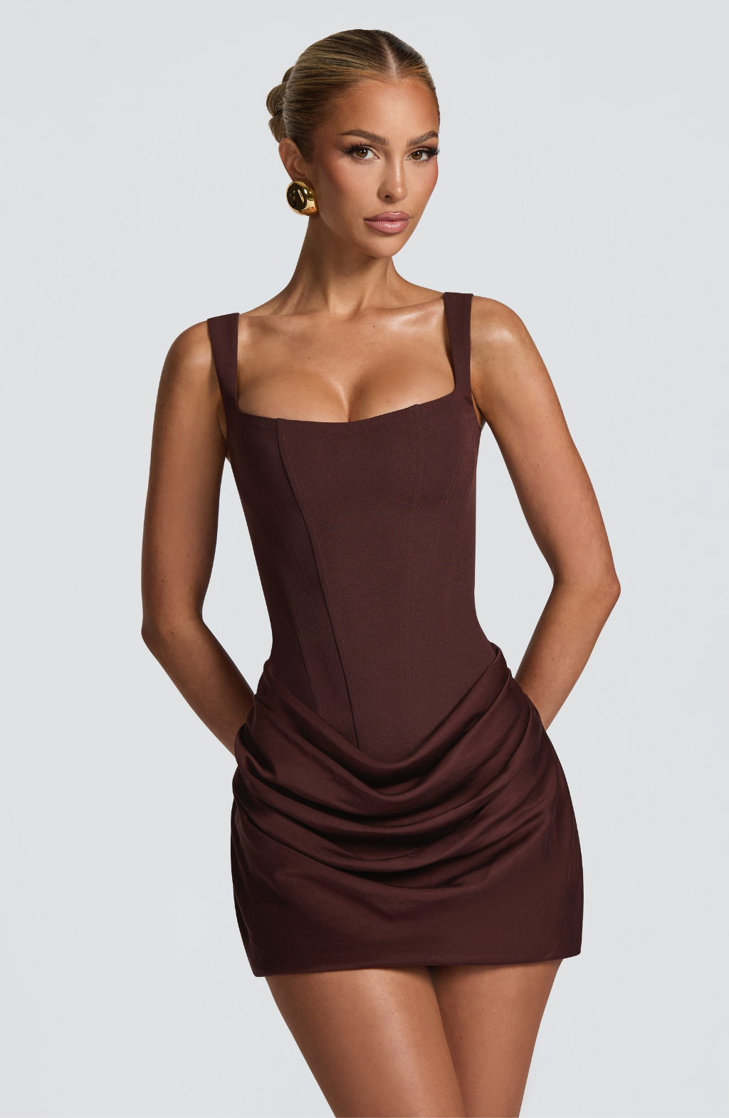 Cataleya Mini | Vestido corto reloj de arena.