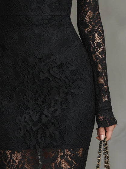 Elwira | Elegante Vestido Maxi Negro con Encaje