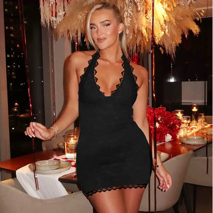 Monica | Mini Vestido Lace Me