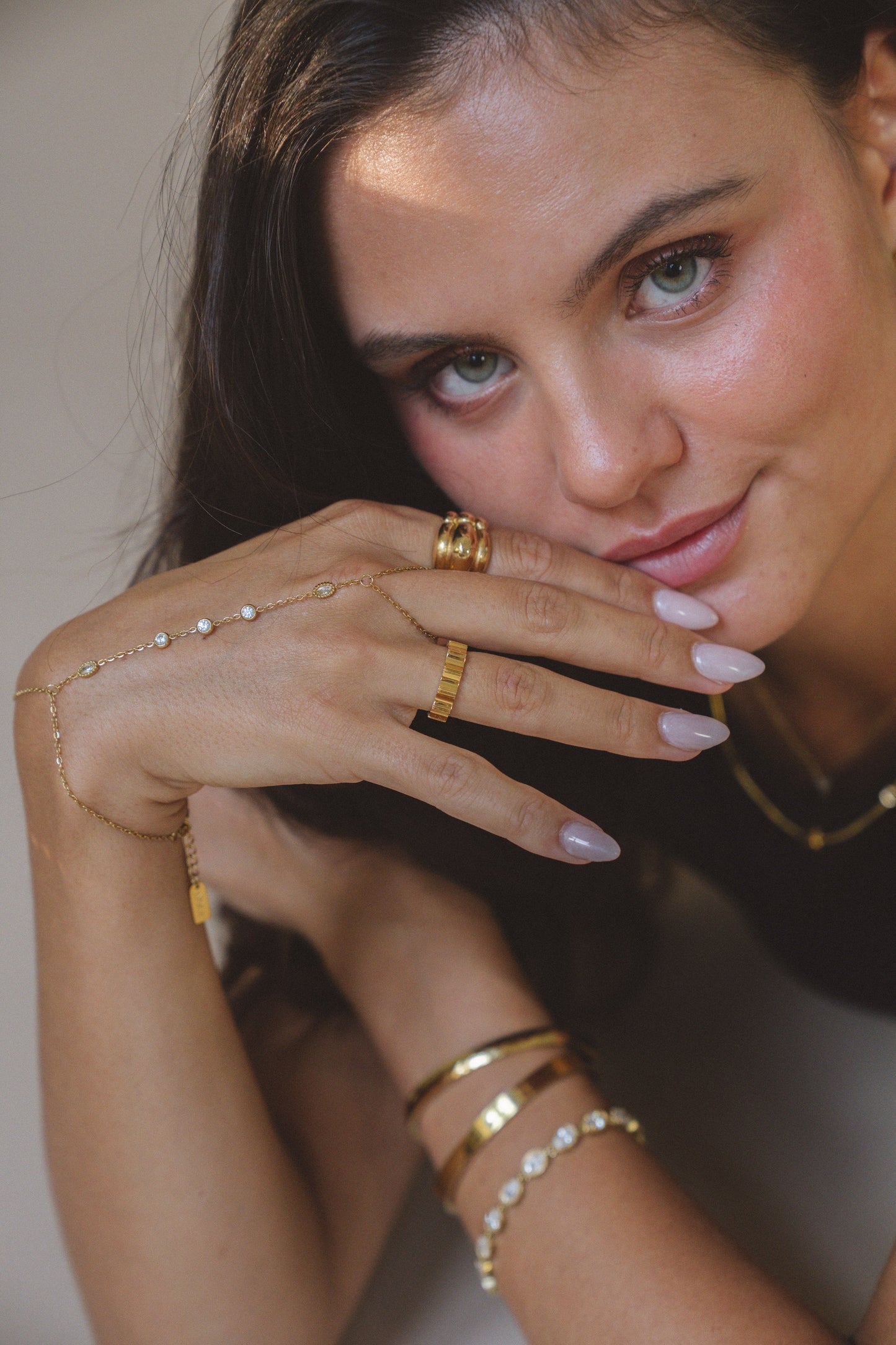 HALO. Cadena de mano