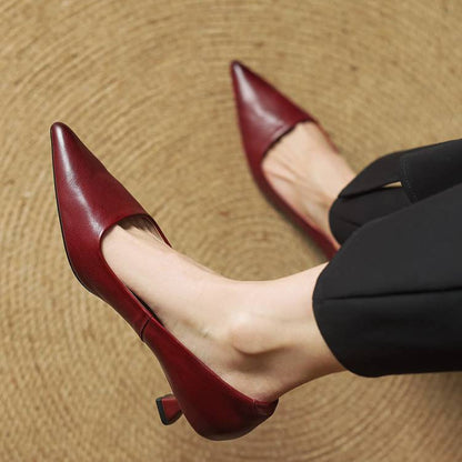 Sarah | Zapato tacón con punta refinada.
