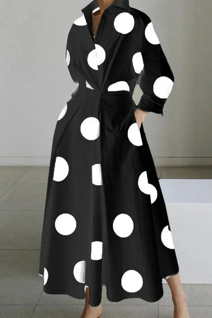 AV | Vestido fluido con escote en V y manga tres cuartos