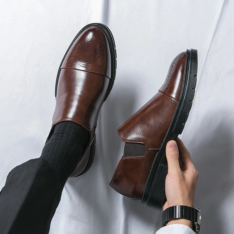 Criz / Zapatos de cuero auténtico.