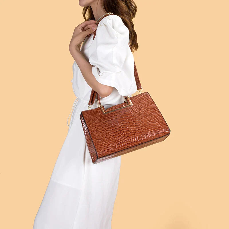 Mussa | Conjunto de bolso y cartera de piel.