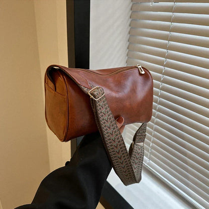 Maya |Elegante bolso  de piel sintética vintage