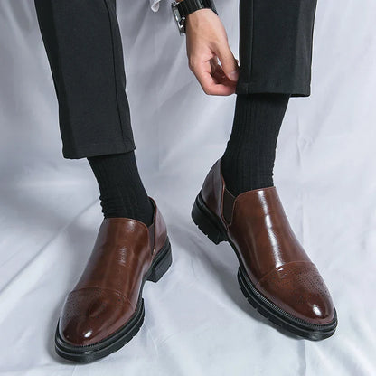 Criz / Zapatos de cuero auténtico.