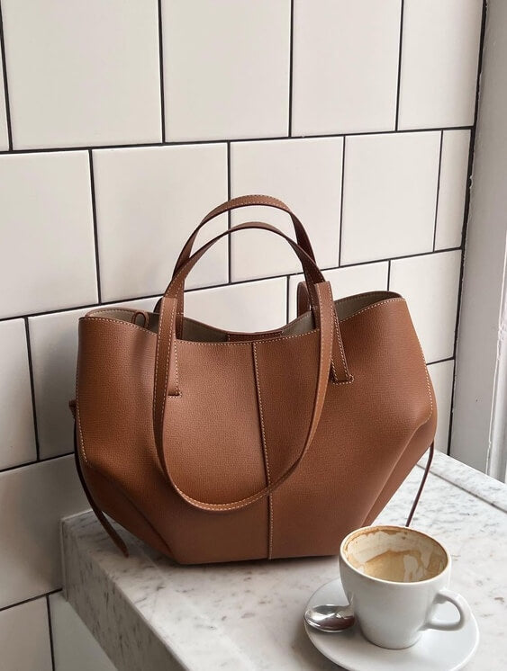 AV | Bolso Tote Vintage de Cuero