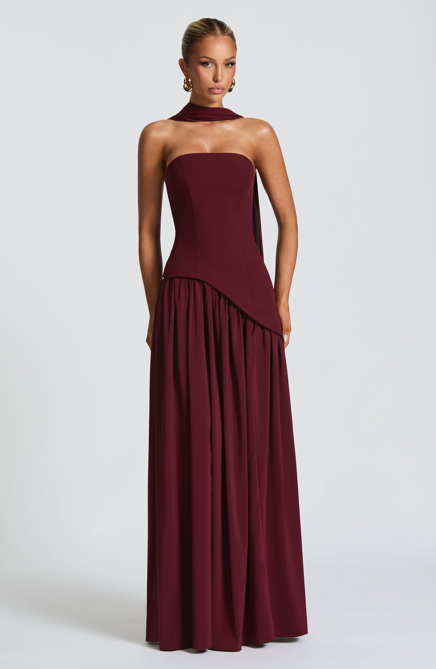 Valentina | Vestido Maxi Chic con Abertura