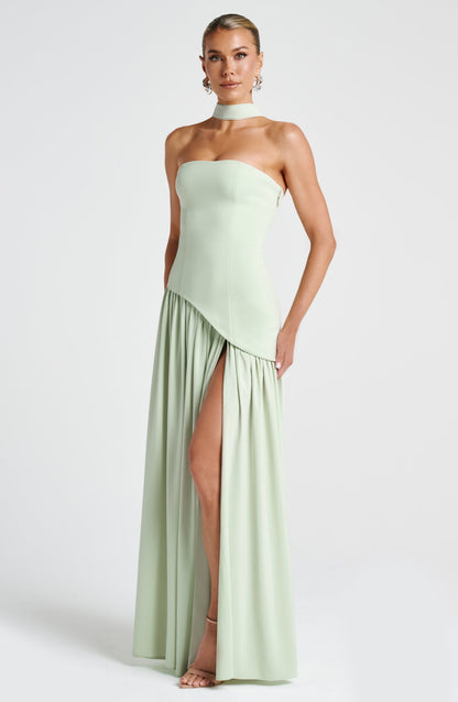 Valentina | Vestido Maxi Chic con Abertura