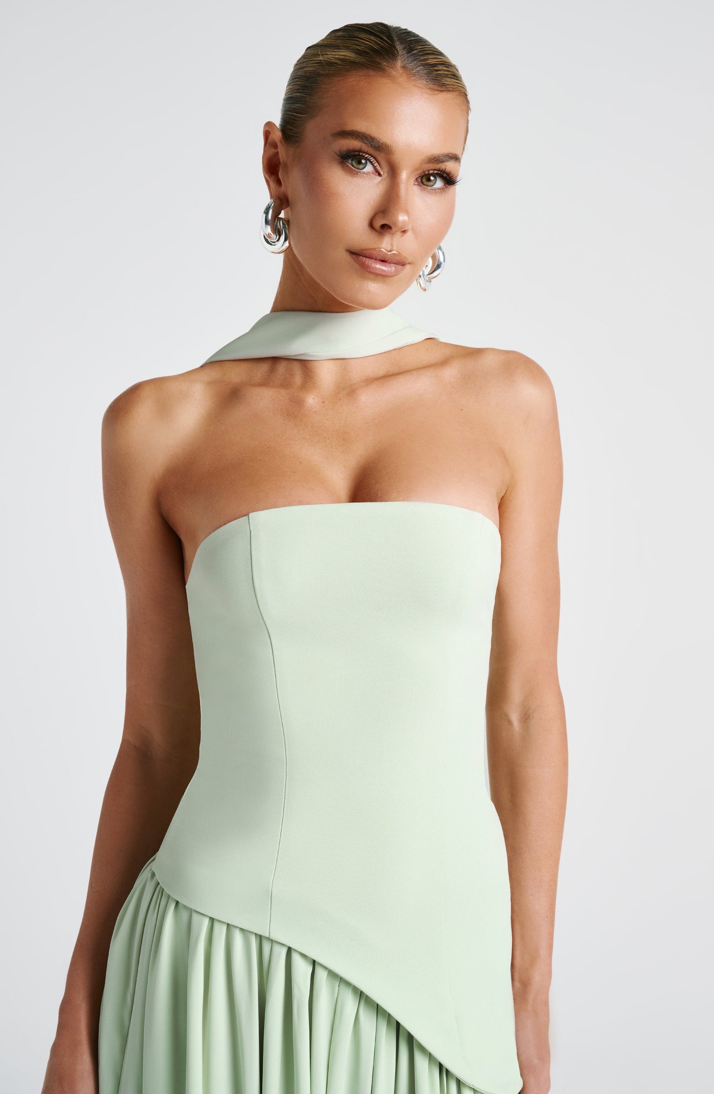 Valentina | Vestido Maxi Chic con Abertura
