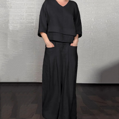 Conjunto Abril de Dos Piezas en Algodón y Lino — Top con Escote en V y Bajo Irregular · Pantalón Ancho Transpirable Verano