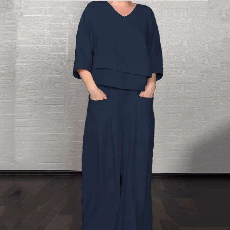 Conjunto Abril de Dos Piezas en Algodón y Lino — Top con Escote en V y Bajo Irregular · Pantalón Ancho Transpirable Verano