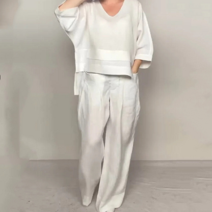 Conjunto Abril de Dos Piezas en Algodón y Lino — Top con Escote en V y Bajo Irregular · Pantalón Ancho Transpirable Verano